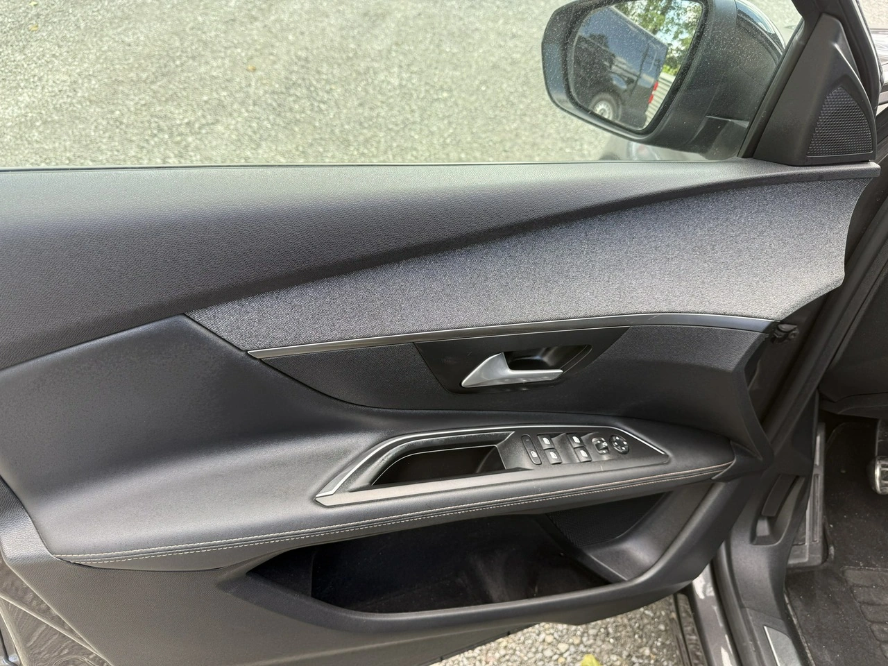 Peugeot 3008 - Zdjęcie 33