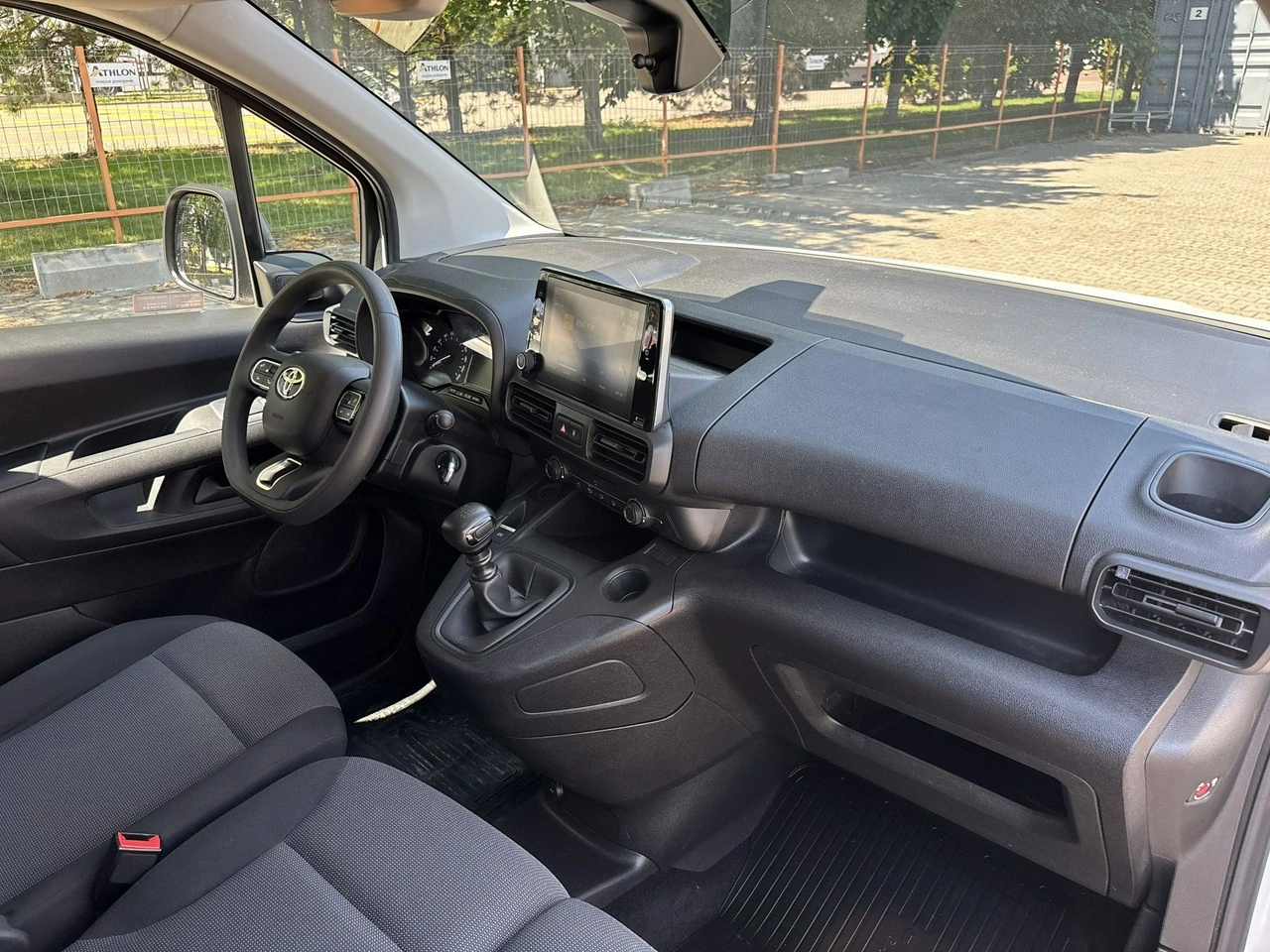 Toyota Proace City - Zdjęcie 12