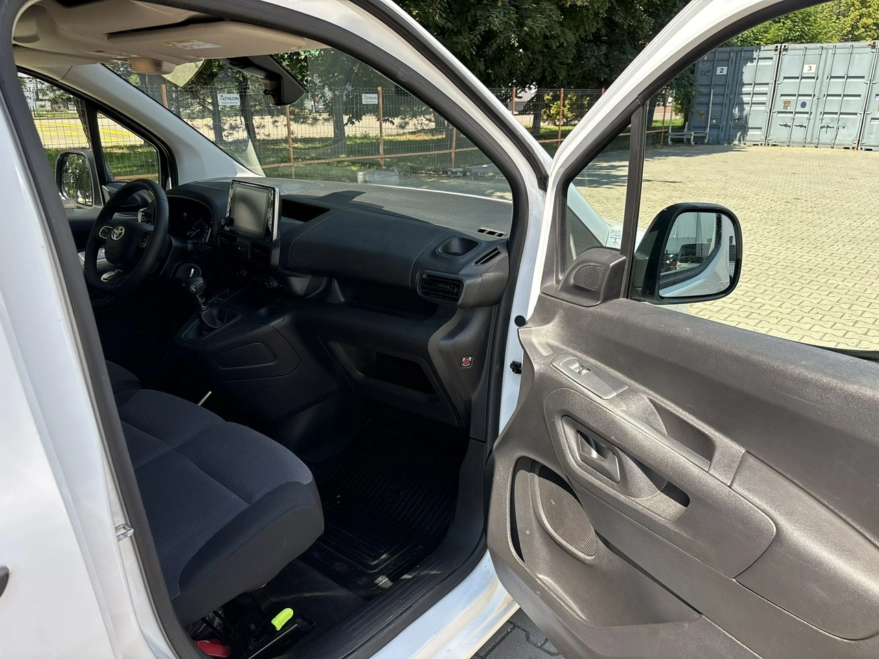 Toyota Proace City - Zdjęcie 14