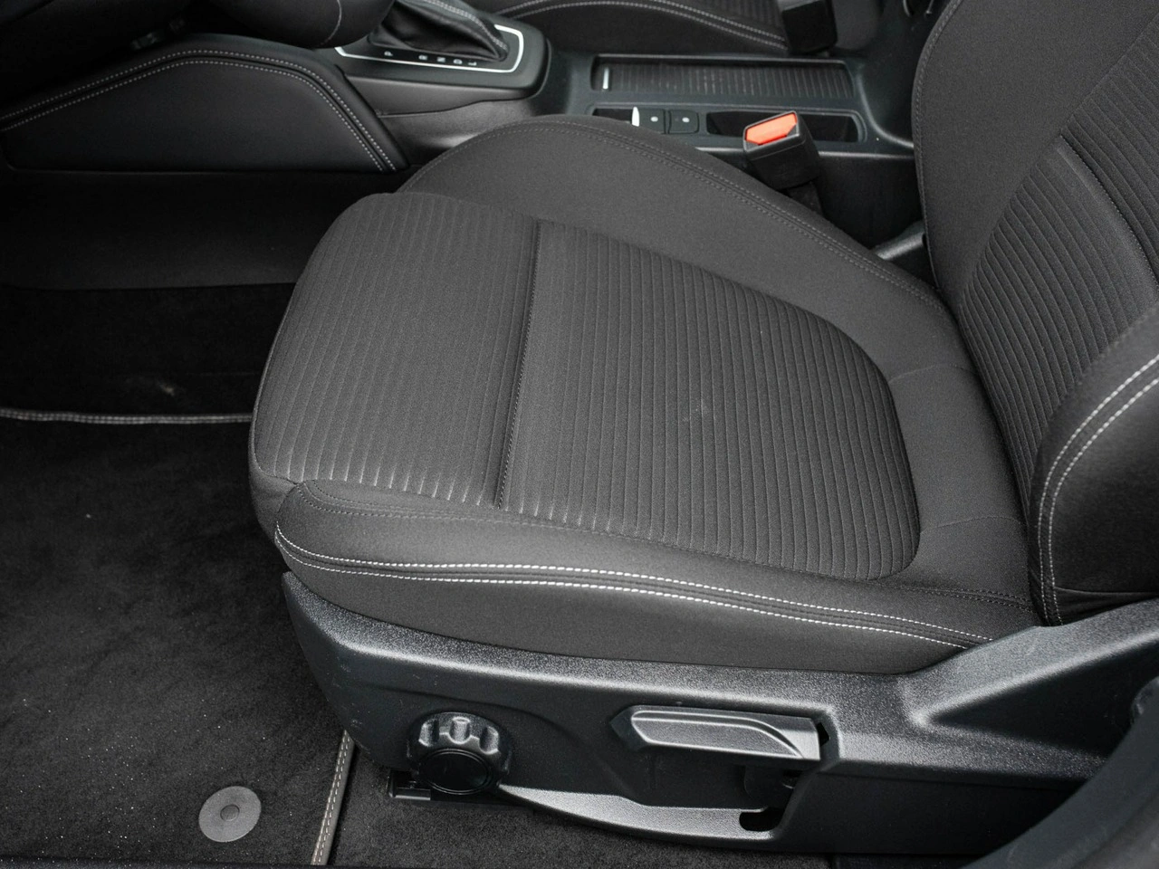 Ford Focus - Zdjęcie 9