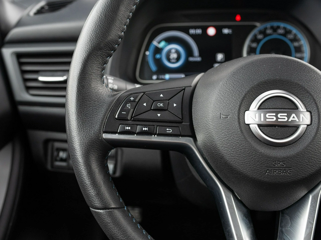 Nissan Leaf - Zdjęcie 12