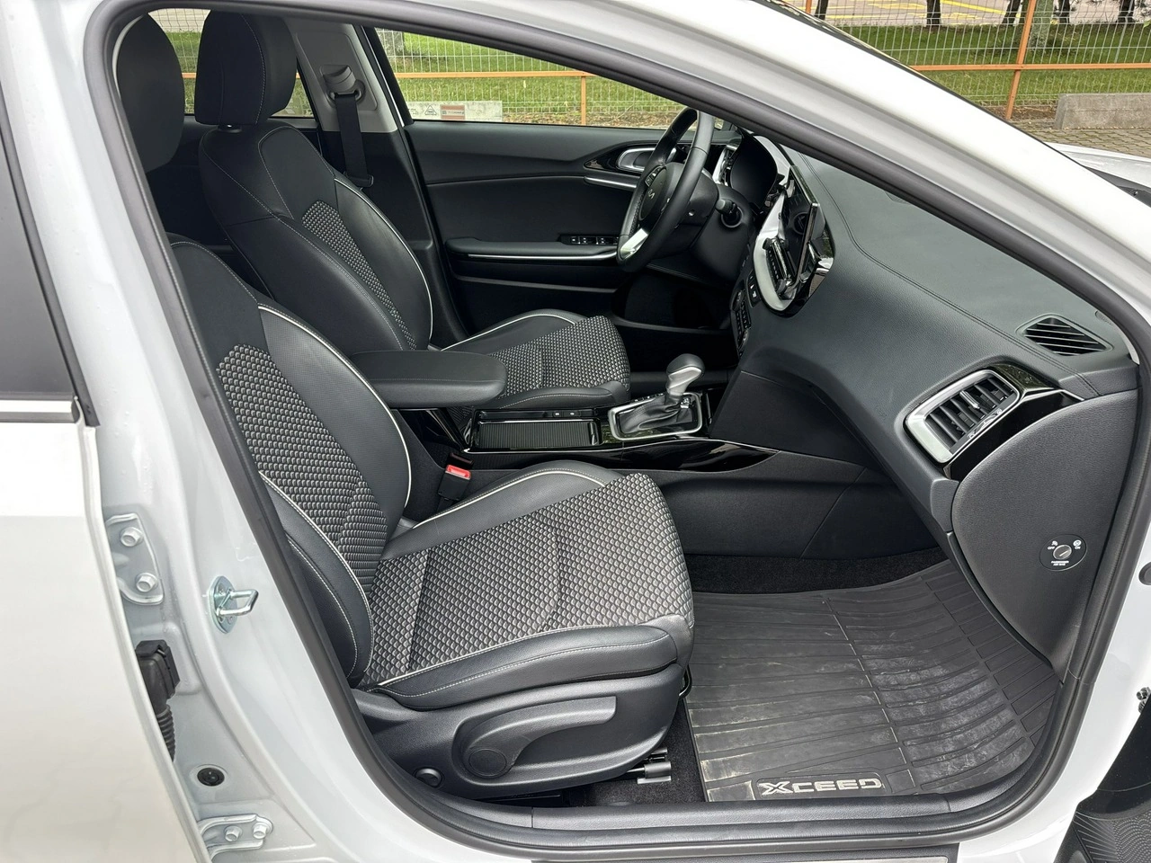 Kia XCeed - Zdjęcie 14