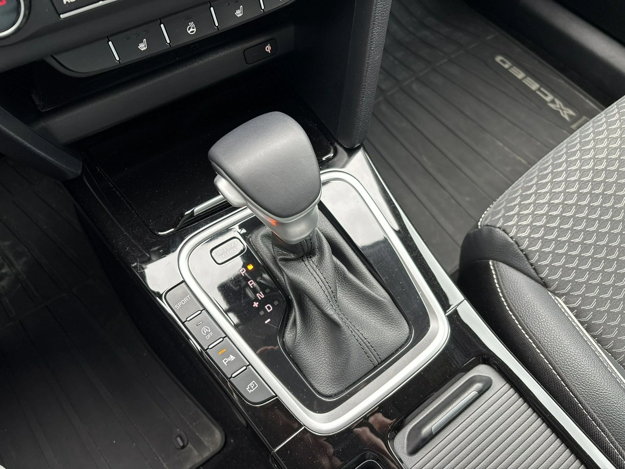 Kia XCeed - Zdjęcie 25