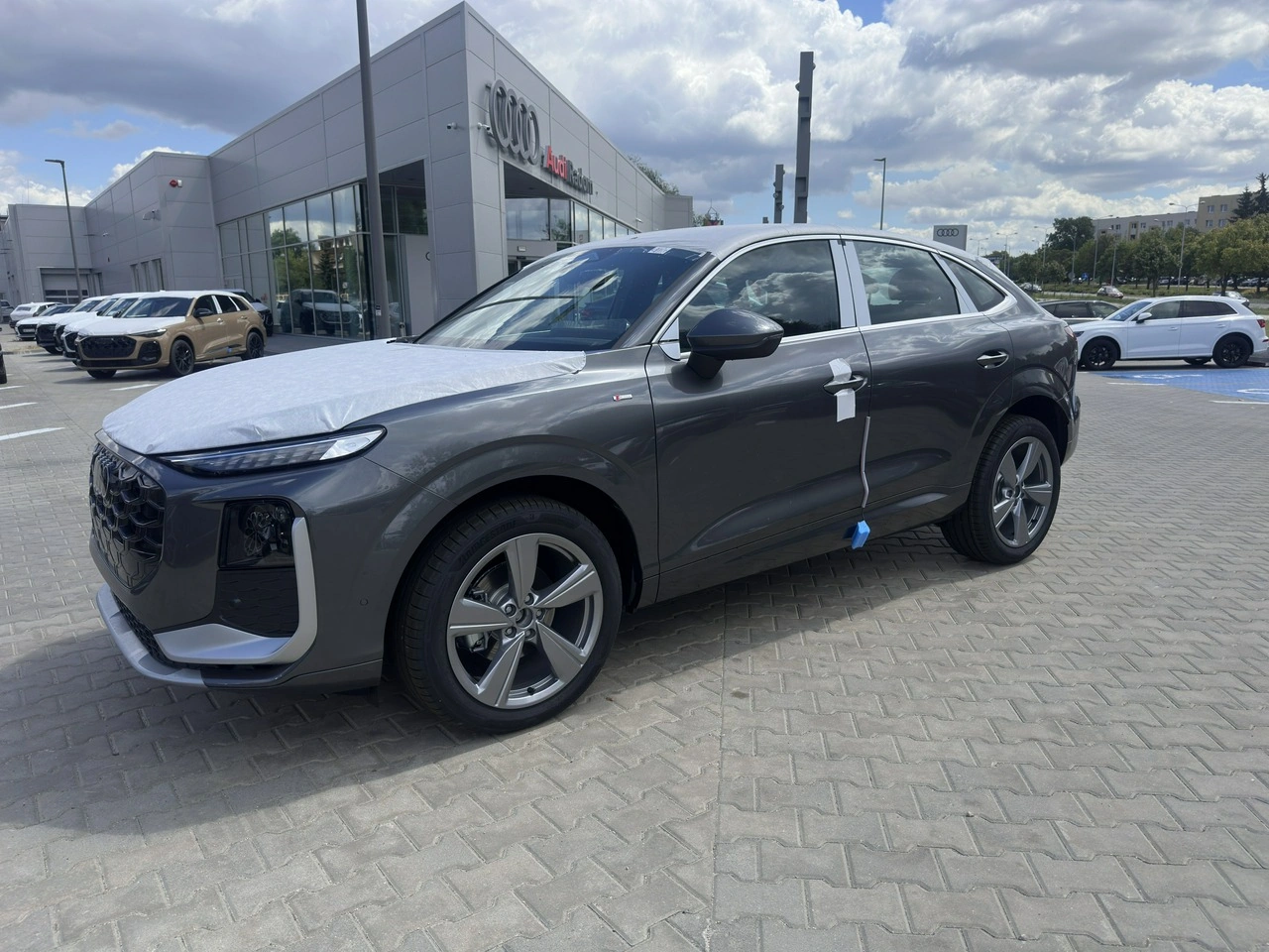 Audi Q3 - Zdjęcie 1