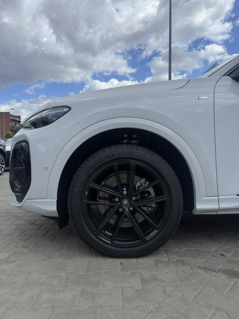 Audi Q5 - Zdjęcie 2
