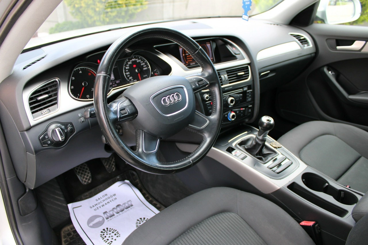 Audi A4 - Zdjęcie 20