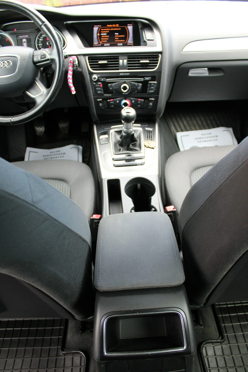 Audi A4 - Zdjęcie 22