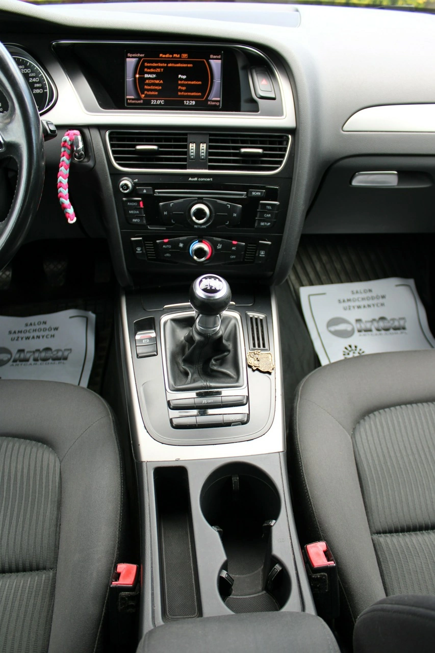 Audi A4 - Zdjęcie 25