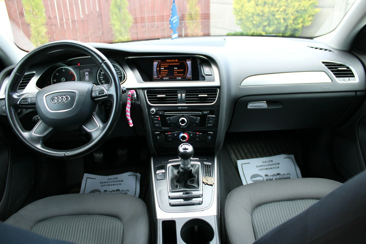 Audi A4 - Zdjęcie 59