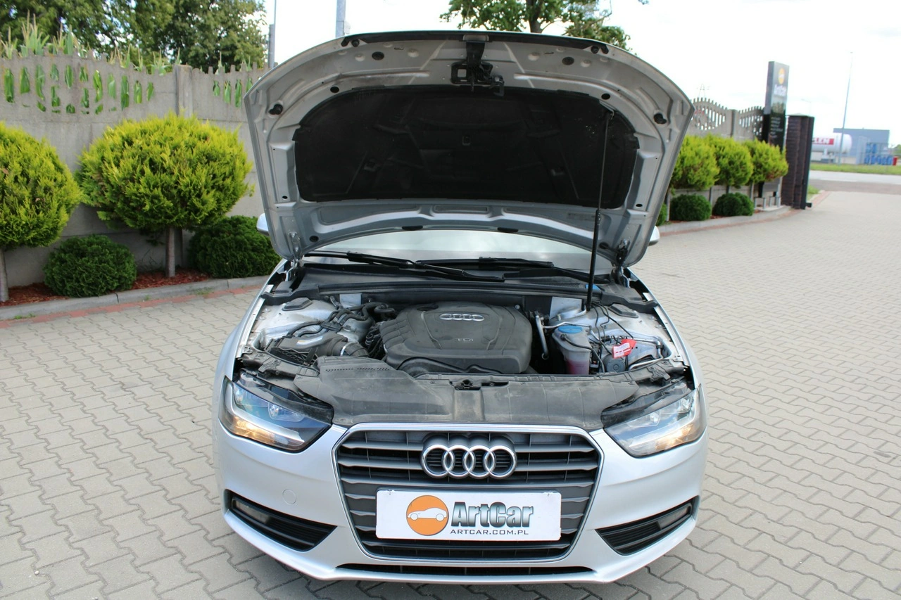 Audi A4 - Zdjęcie 34
