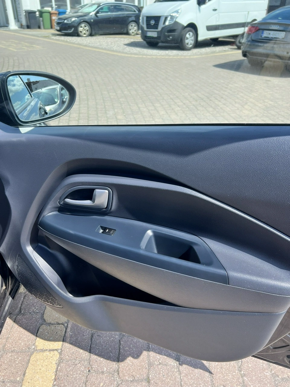 Kia Rio - Zdjęcie 11