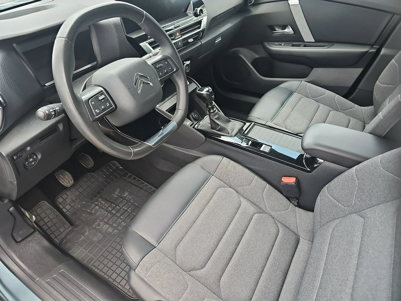 Citroën C4 - Zdjęcie 16