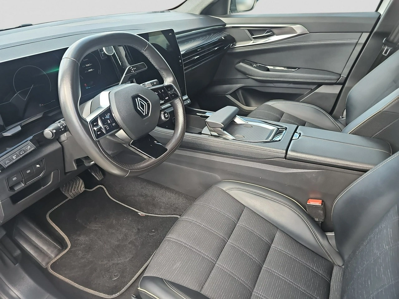 Renault Austral - Zdjęcie 18
