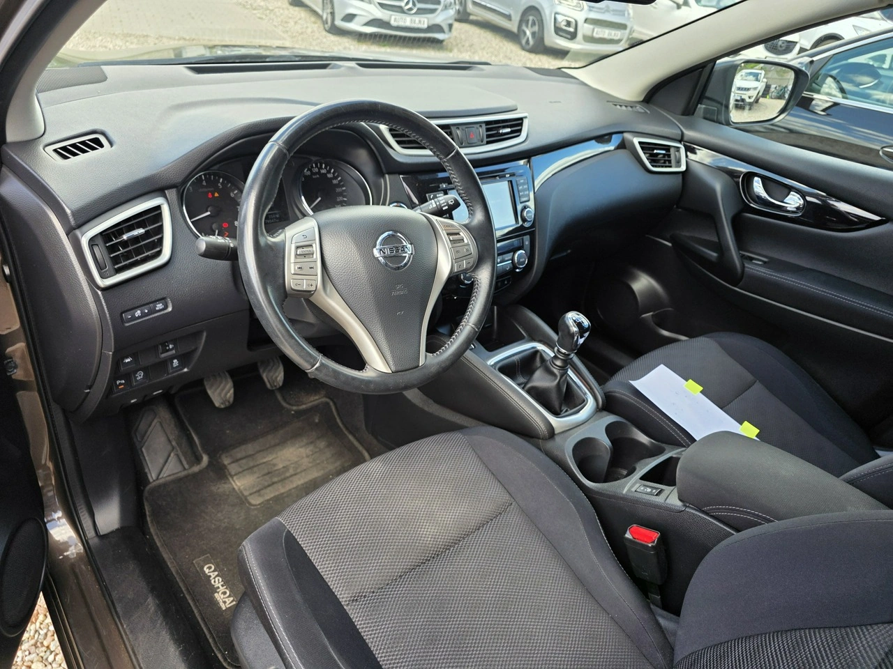 Nissan Qashqai - Zdjęcie 20