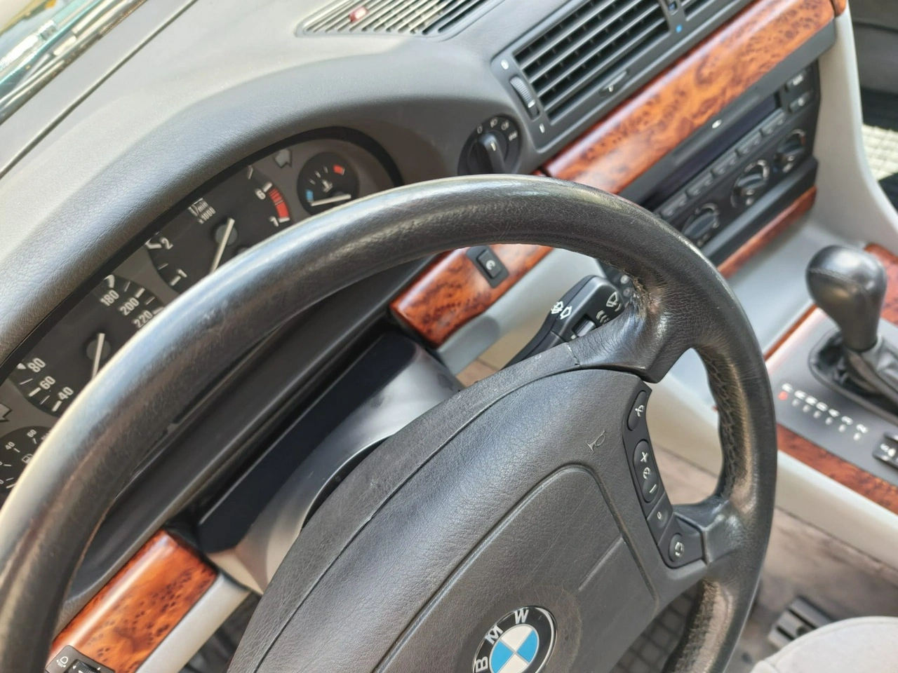 BMW 740 - Zdjęcie 15