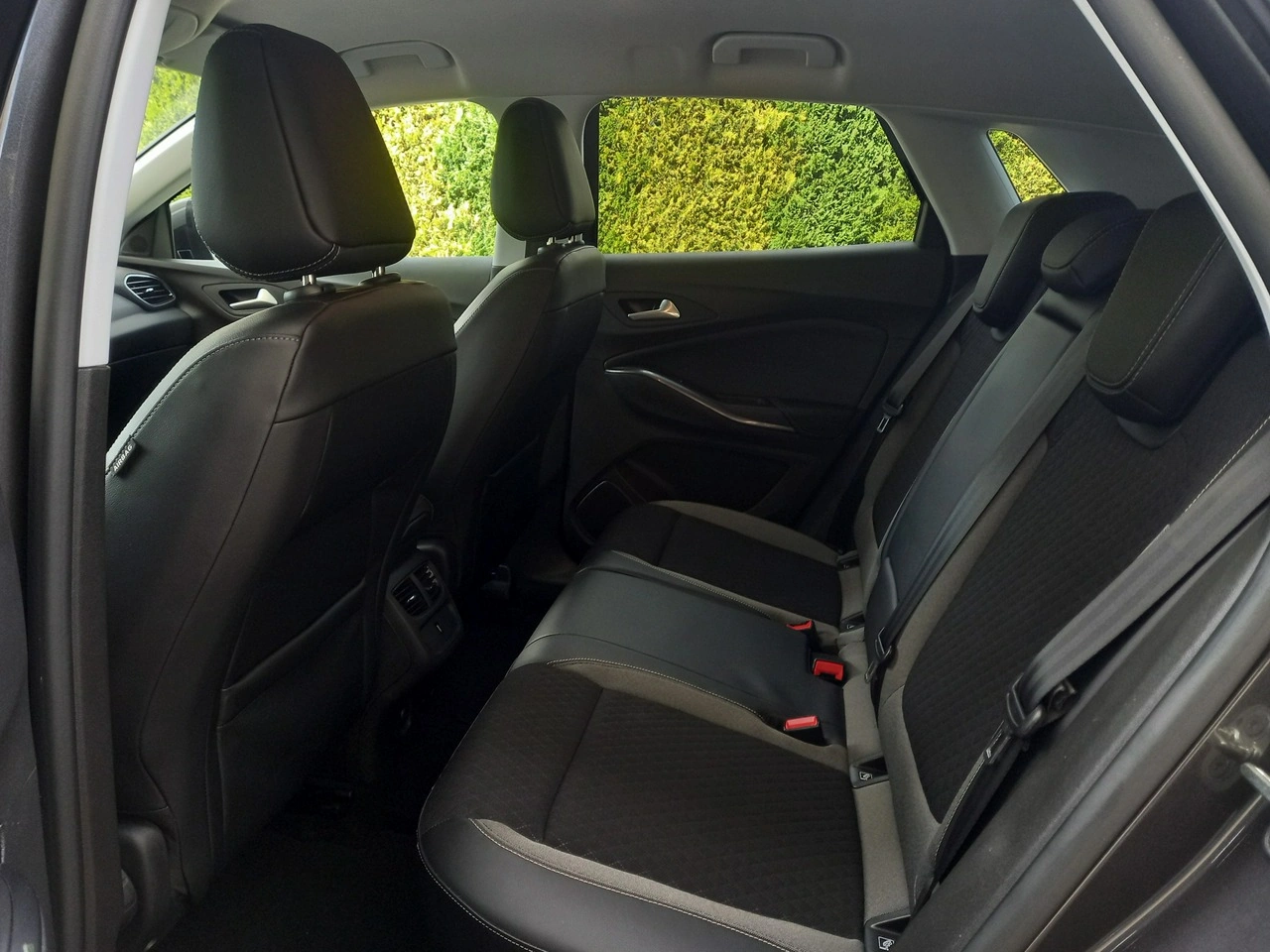 Opel Grandland X - Zdjęcie 26