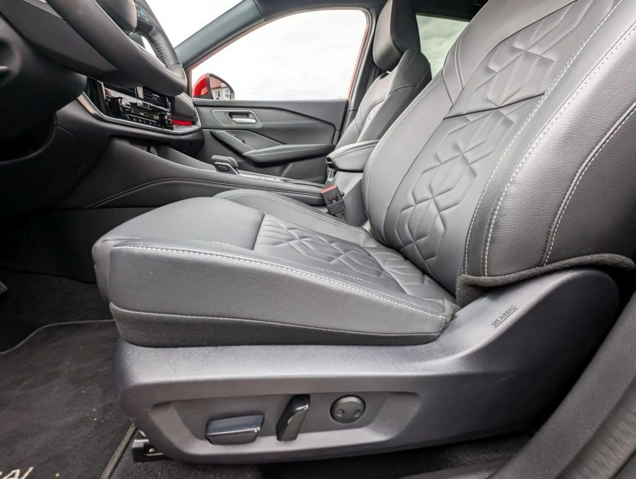 Nissan Qashqai - Zdjęcie 21