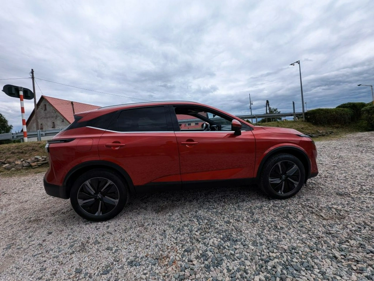 Nissan Qashqai - Zdjęcie 4
