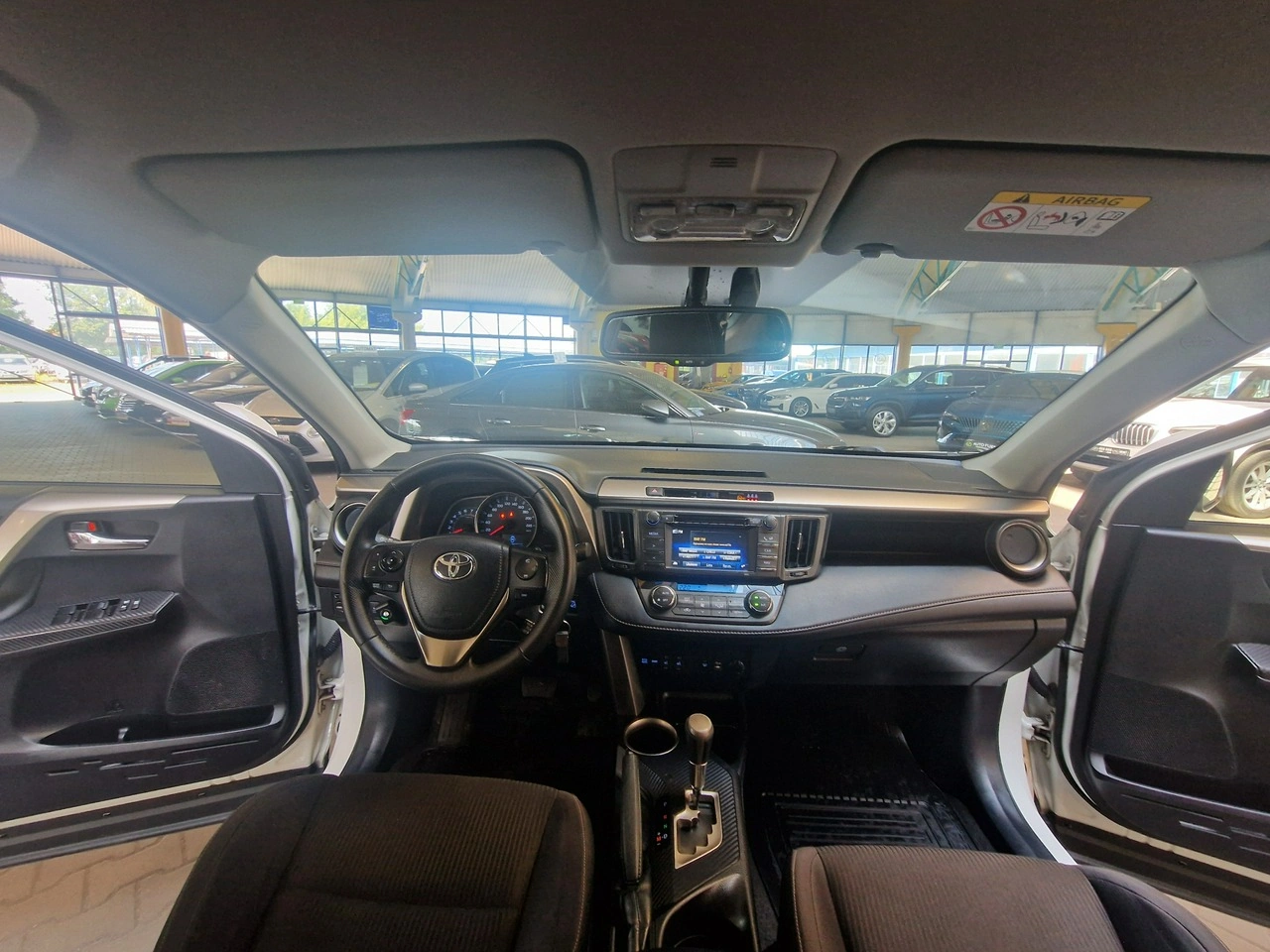 Toyota RAV-4 - Zdjęcie 21