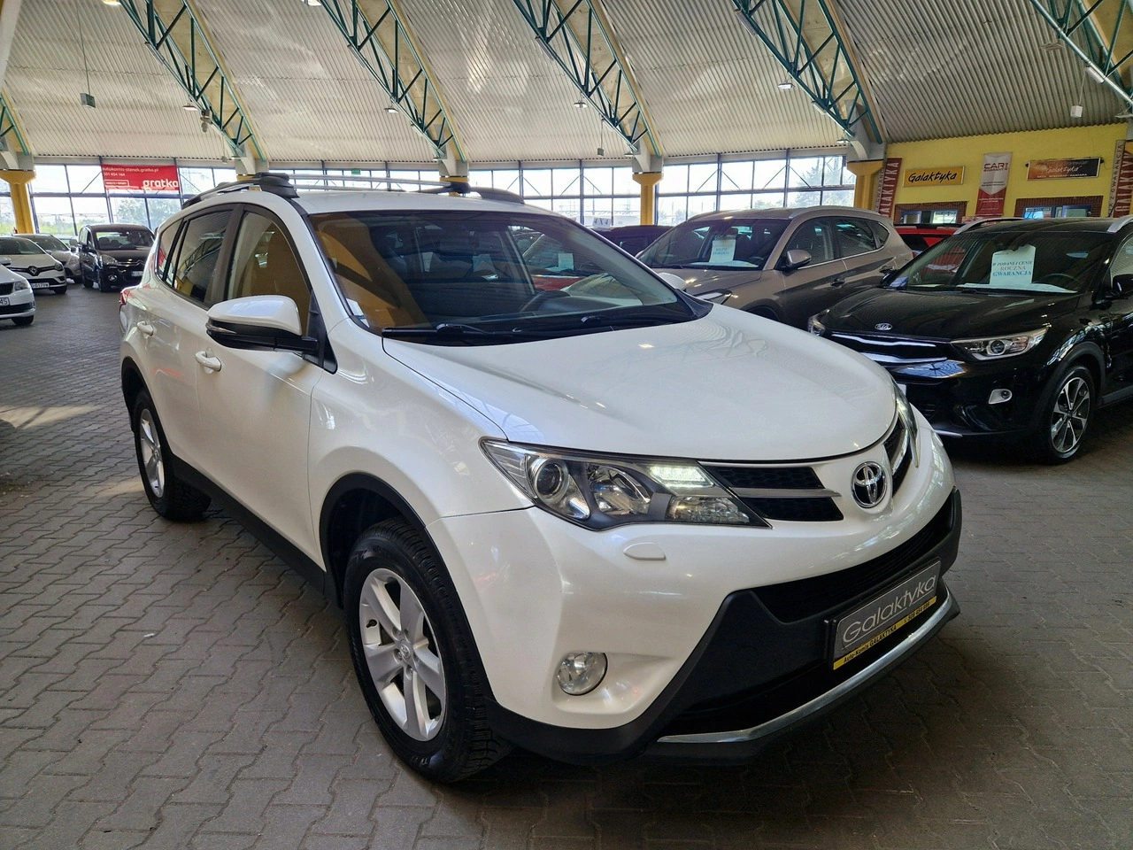 Toyota RAV-4 - Główne zdjęcie