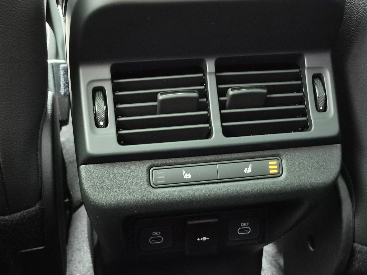 Land Rover Range Rover Evoque - Zdjęcie 24