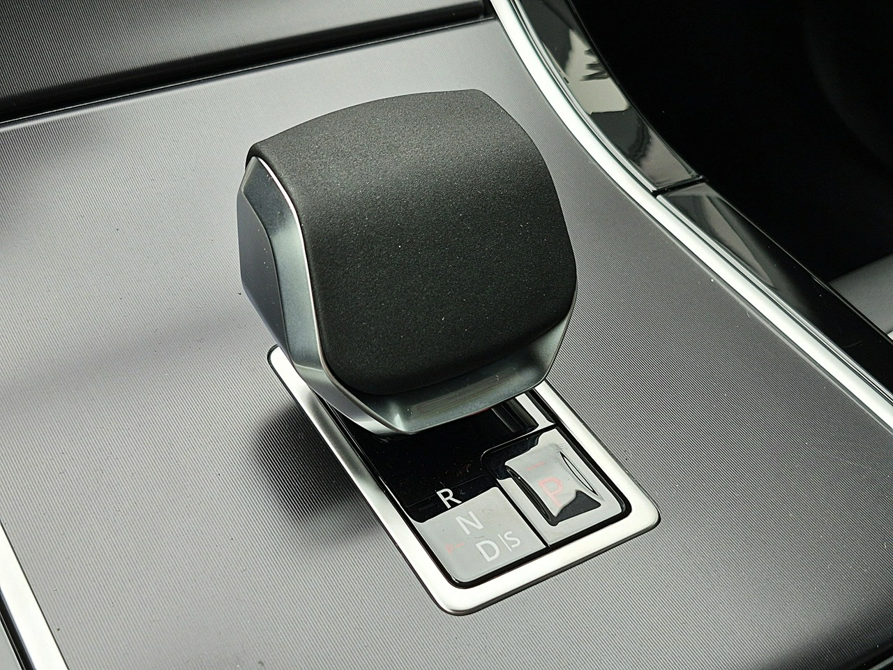 Land Rover Range Rover Evoque - Zdjęcie 32
