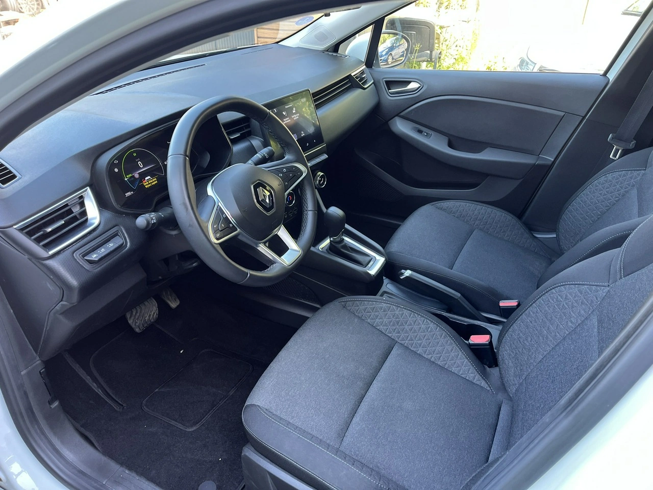 Renault Clio - Zdjęcie 18