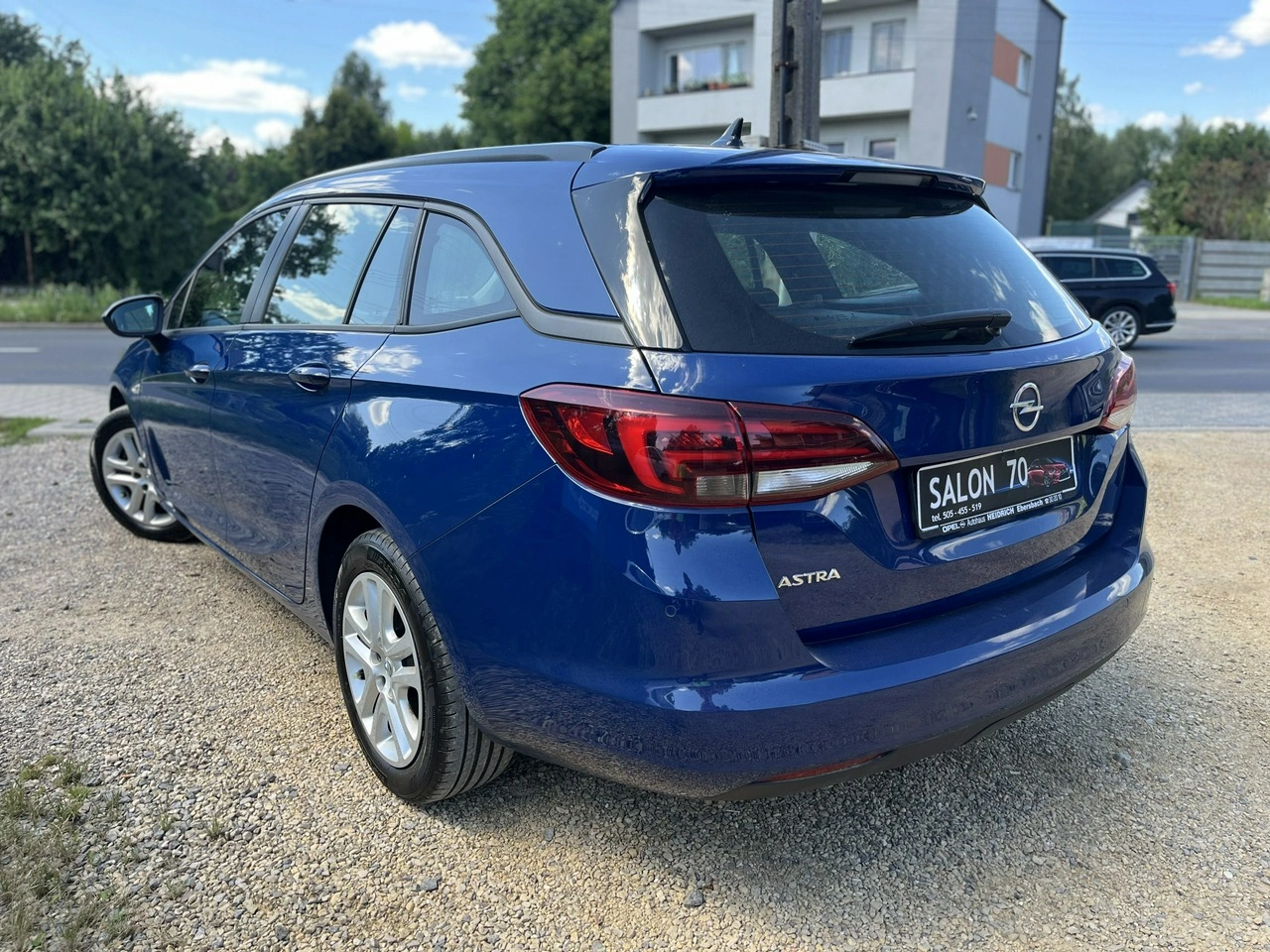Opel Astra - Zdjęcie 3