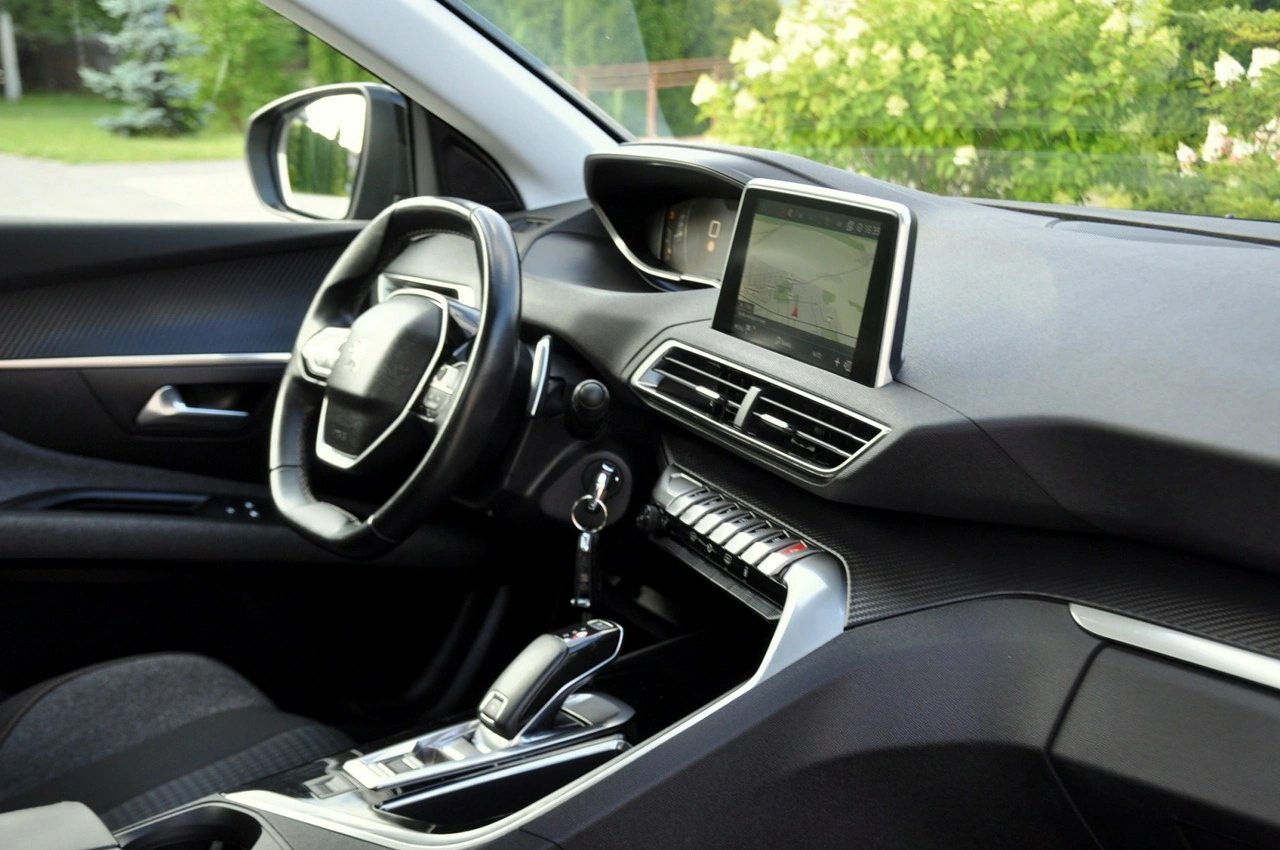 Peugeot 3008 - Zdjęcie 17
