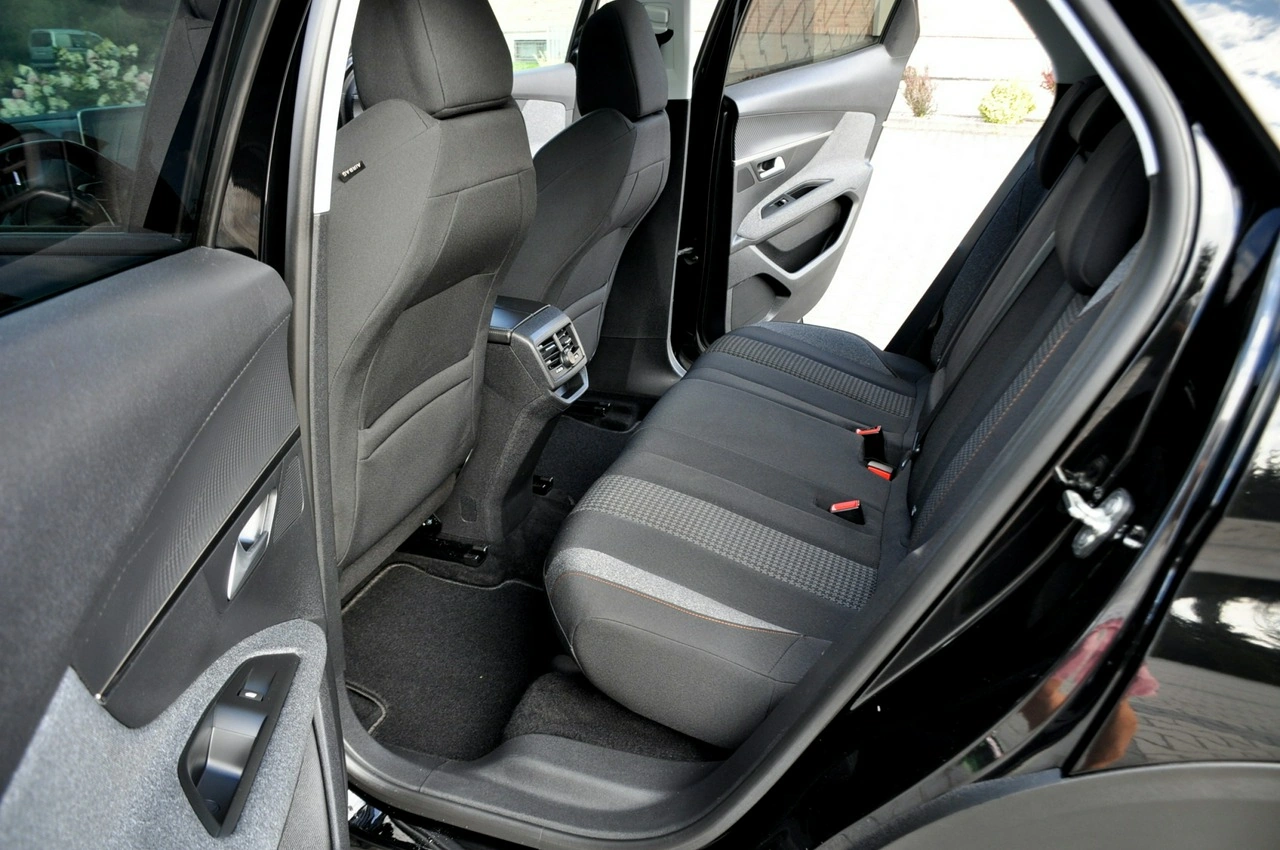 Peugeot 3008 - Zdjęcie 19