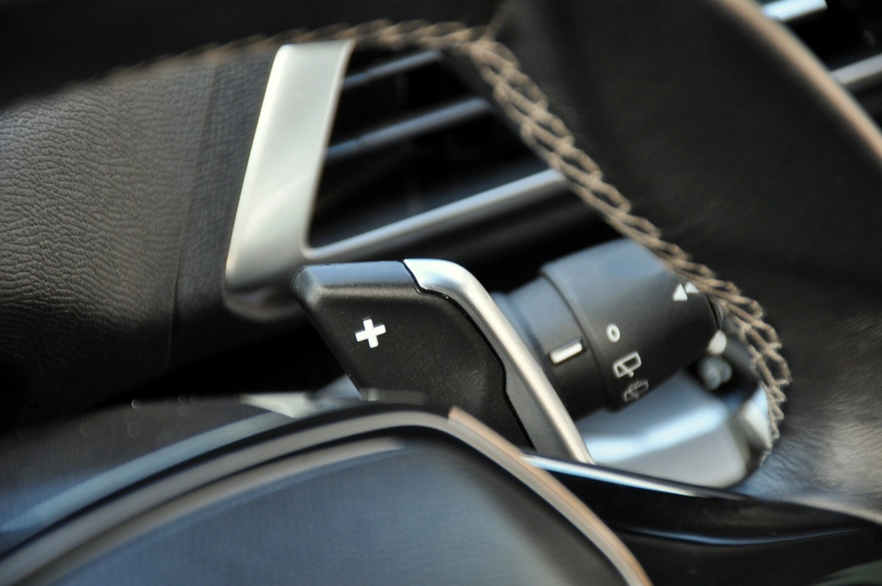 Peugeot 3008 - Zdjęcie 35