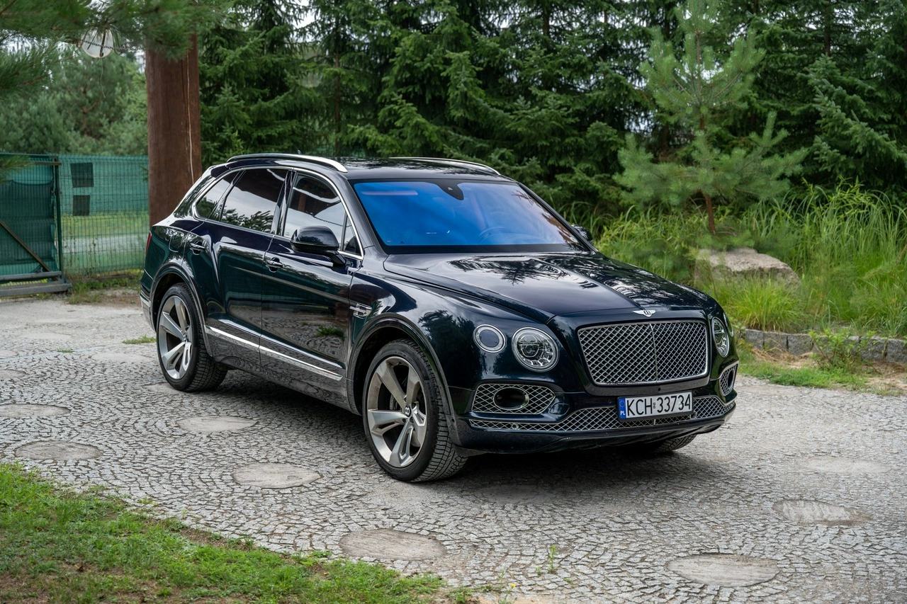 Bentley Bentayga - Zdjęcie 18