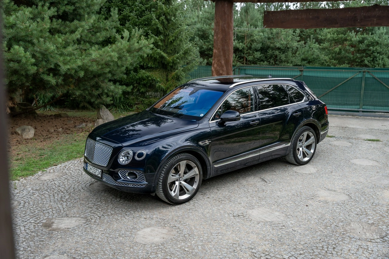 Bentley Bentayga - Zdjęcie 26