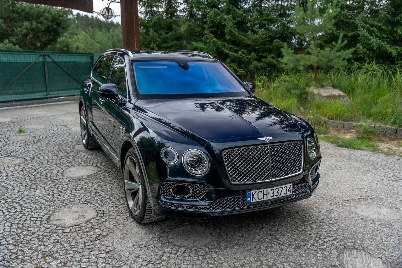 Bentley Bentayga - Zdjęcie 28
