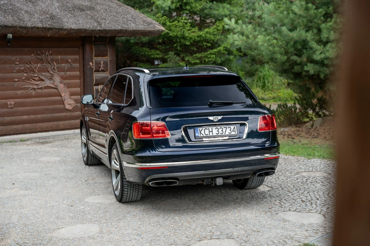 Bentley Bentayga - Zdjęcie 29