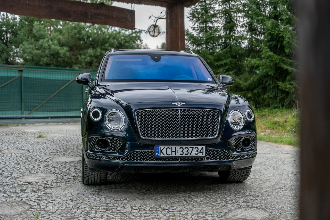 Bentley Bentayga - Zdjęcie 34