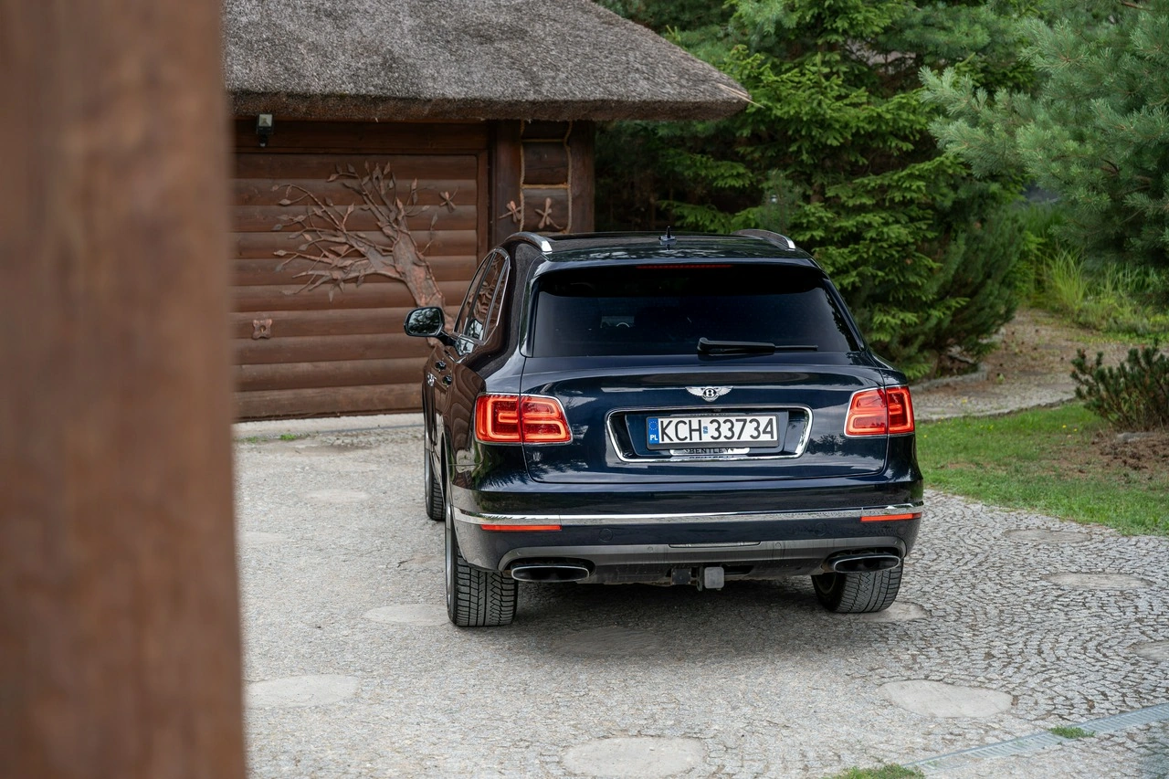 Bentley Bentayga - Zdjęcie 35