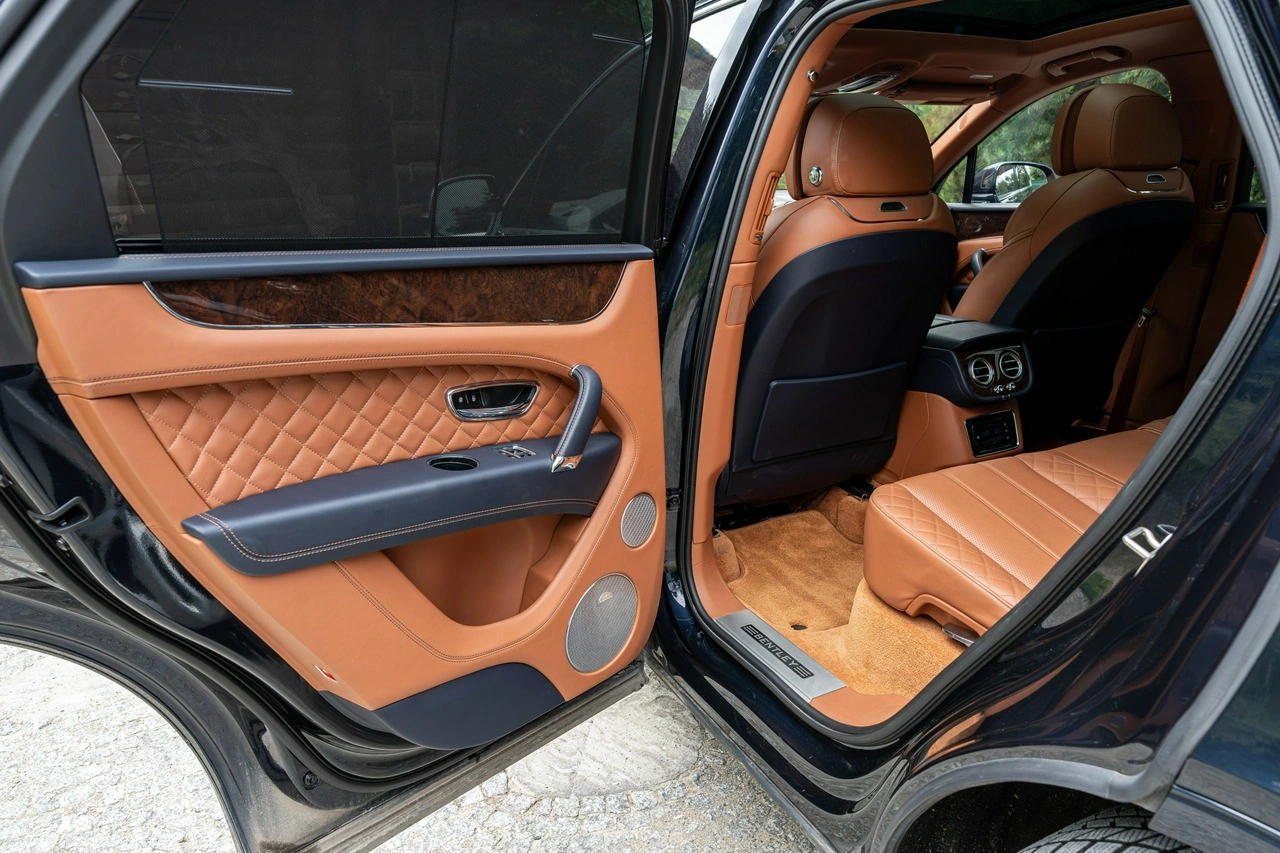 Bentley Bentayga - Zdjęcie 74