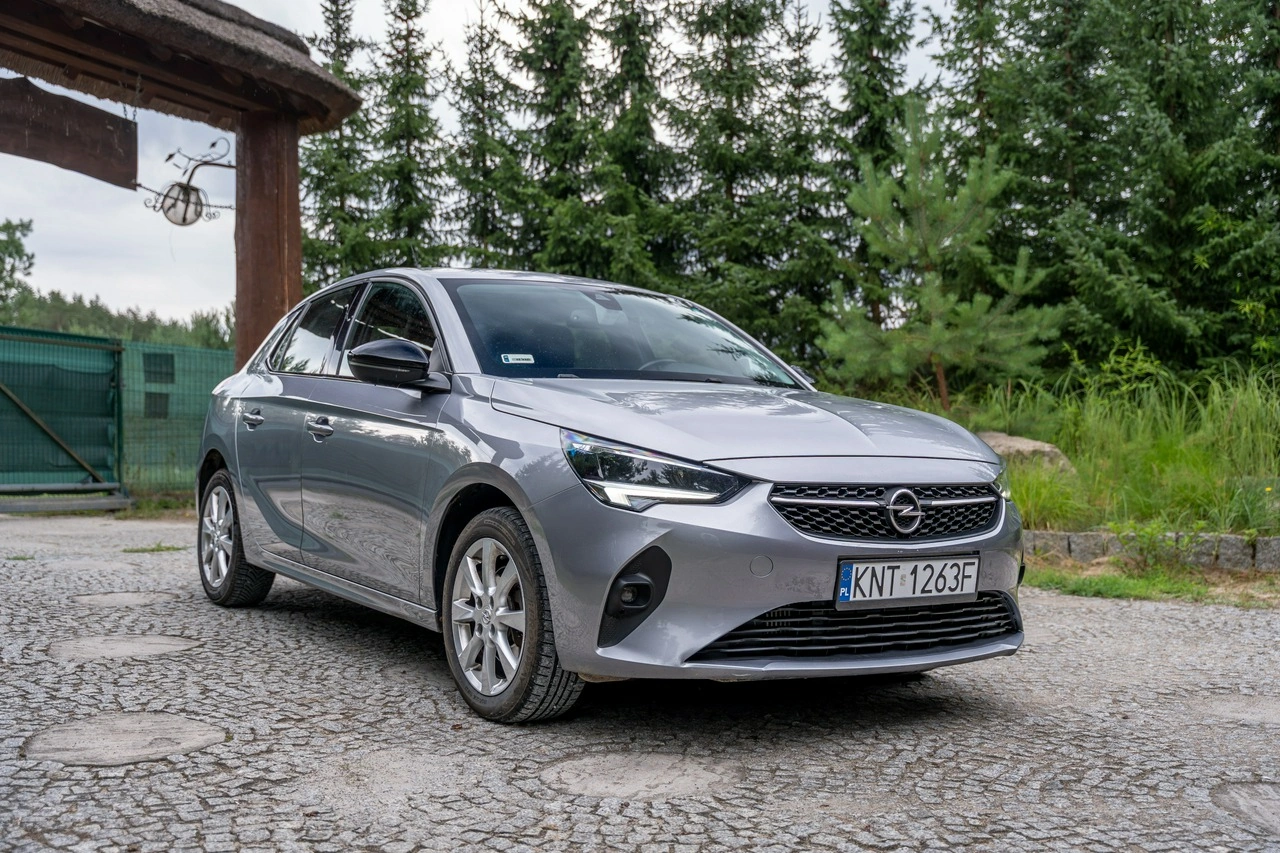 Opel Corsa - Zdjęcie 9