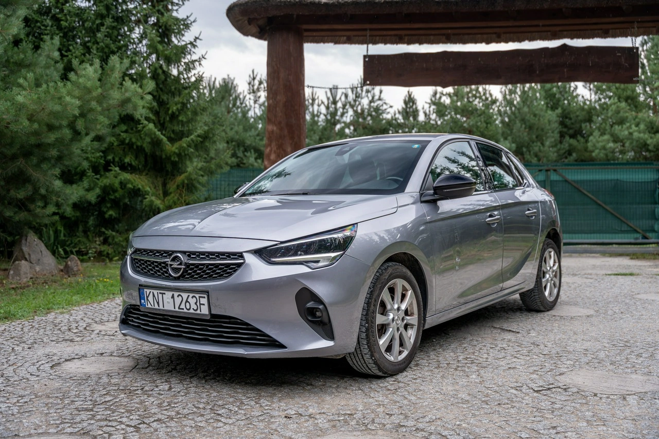 Opel Corsa - Zdjęcie 11