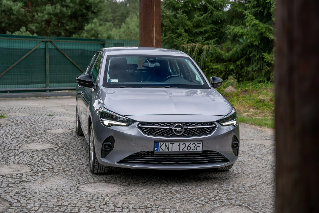 Opel Corsa - Zdjęcie 13
