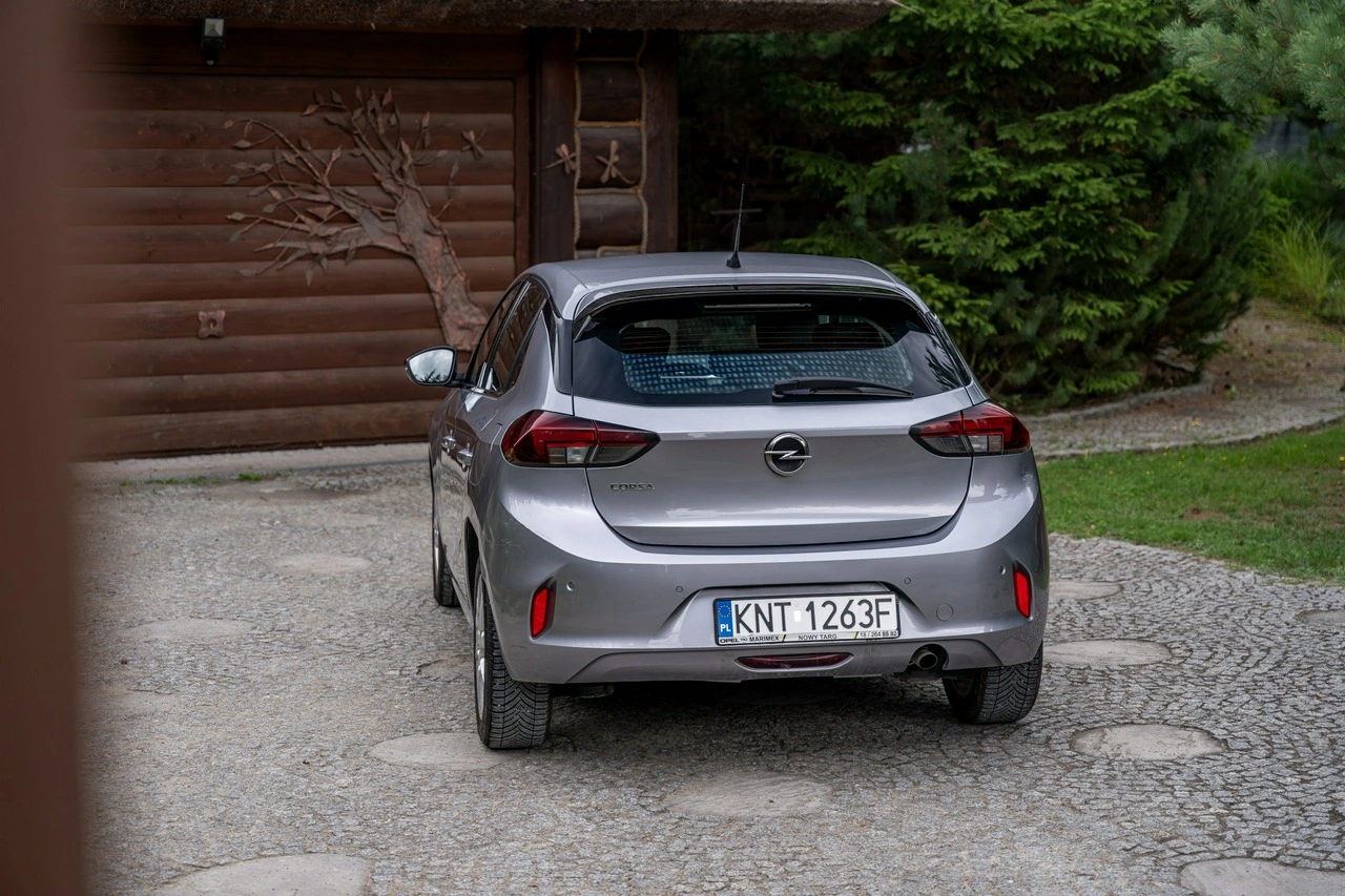 Opel Corsa - Zdjęcie 14