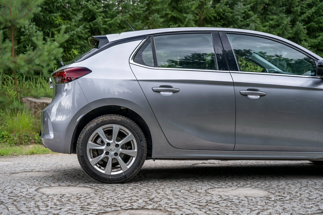 Opel Corsa - Zdjęcie 16