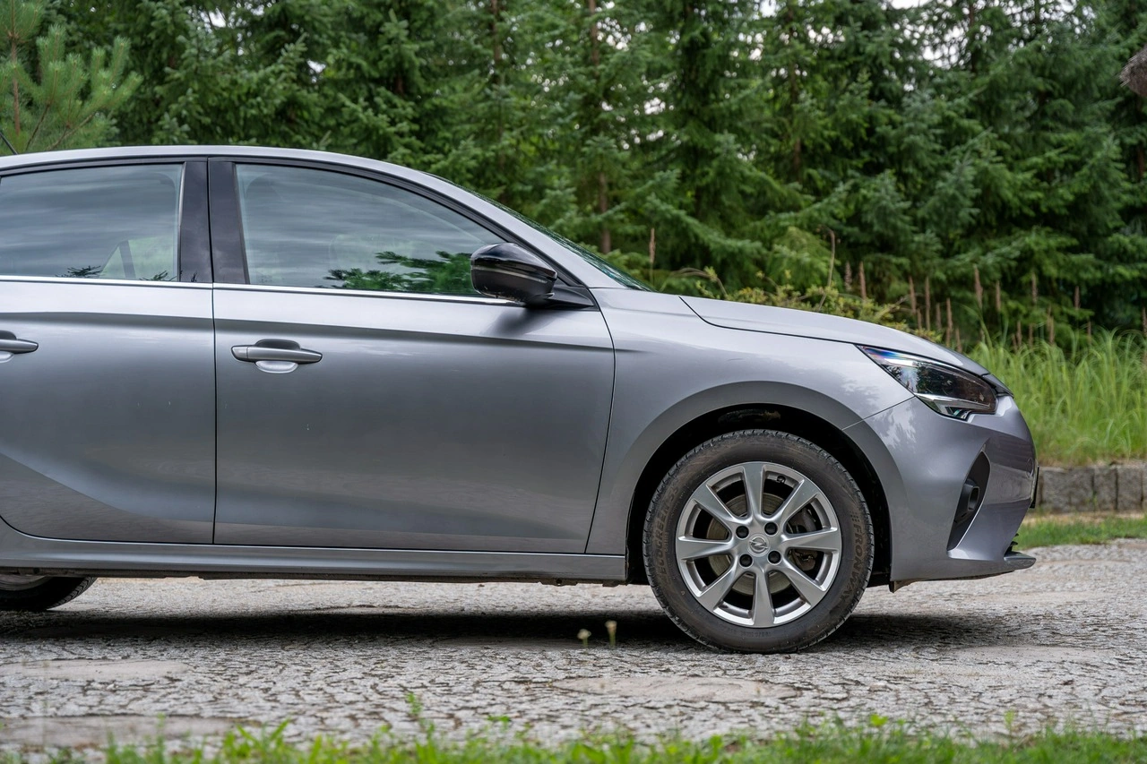Opel Corsa - Zdjęcie 17