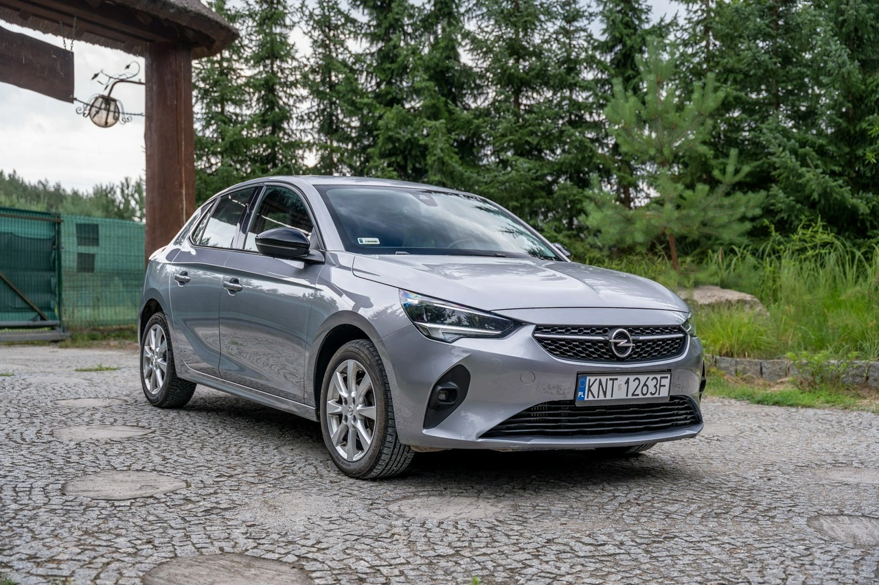 Opel Corsa - Zdjęcie 24