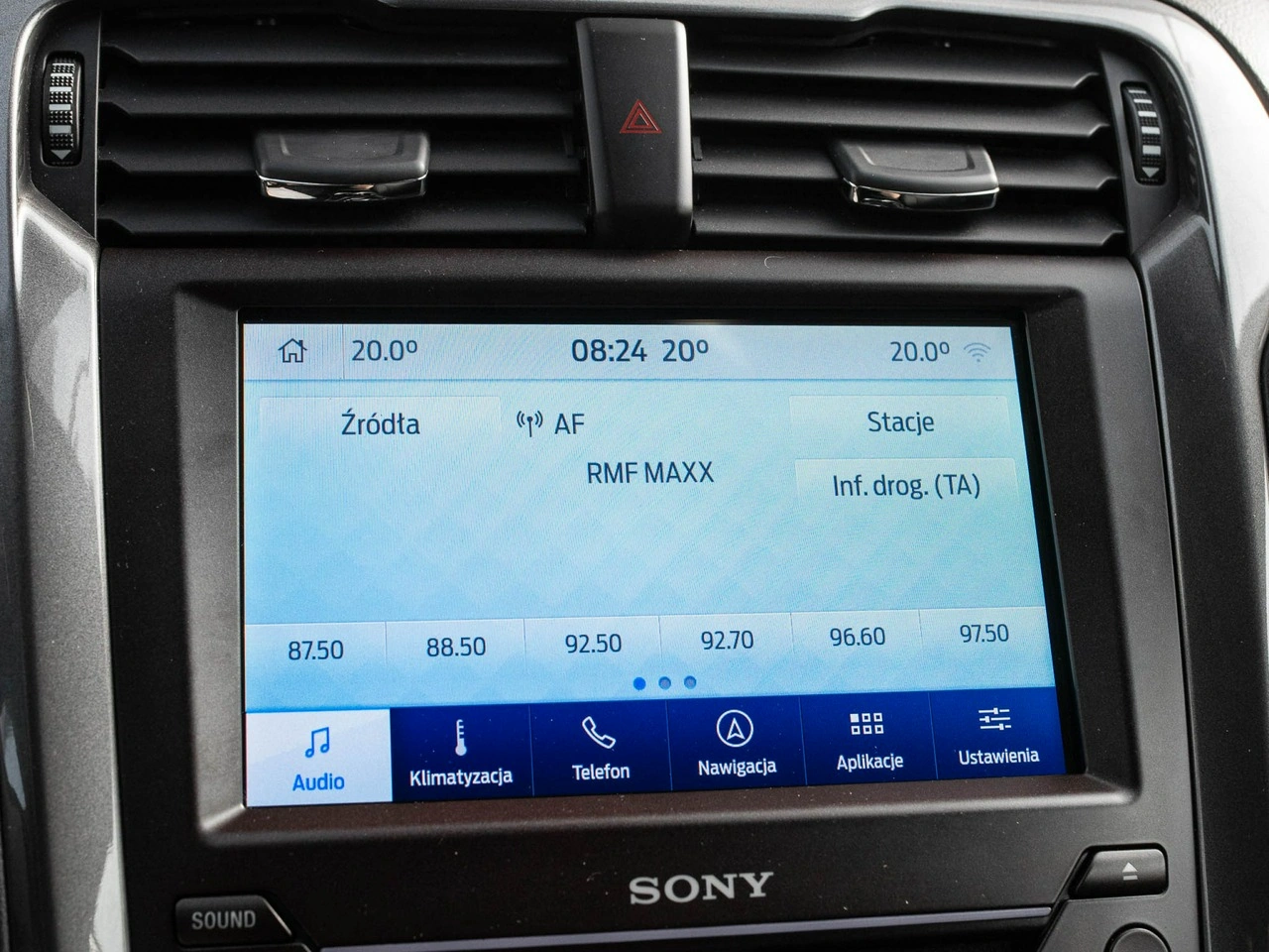 Ford Mondeo - Zdjęcie 17