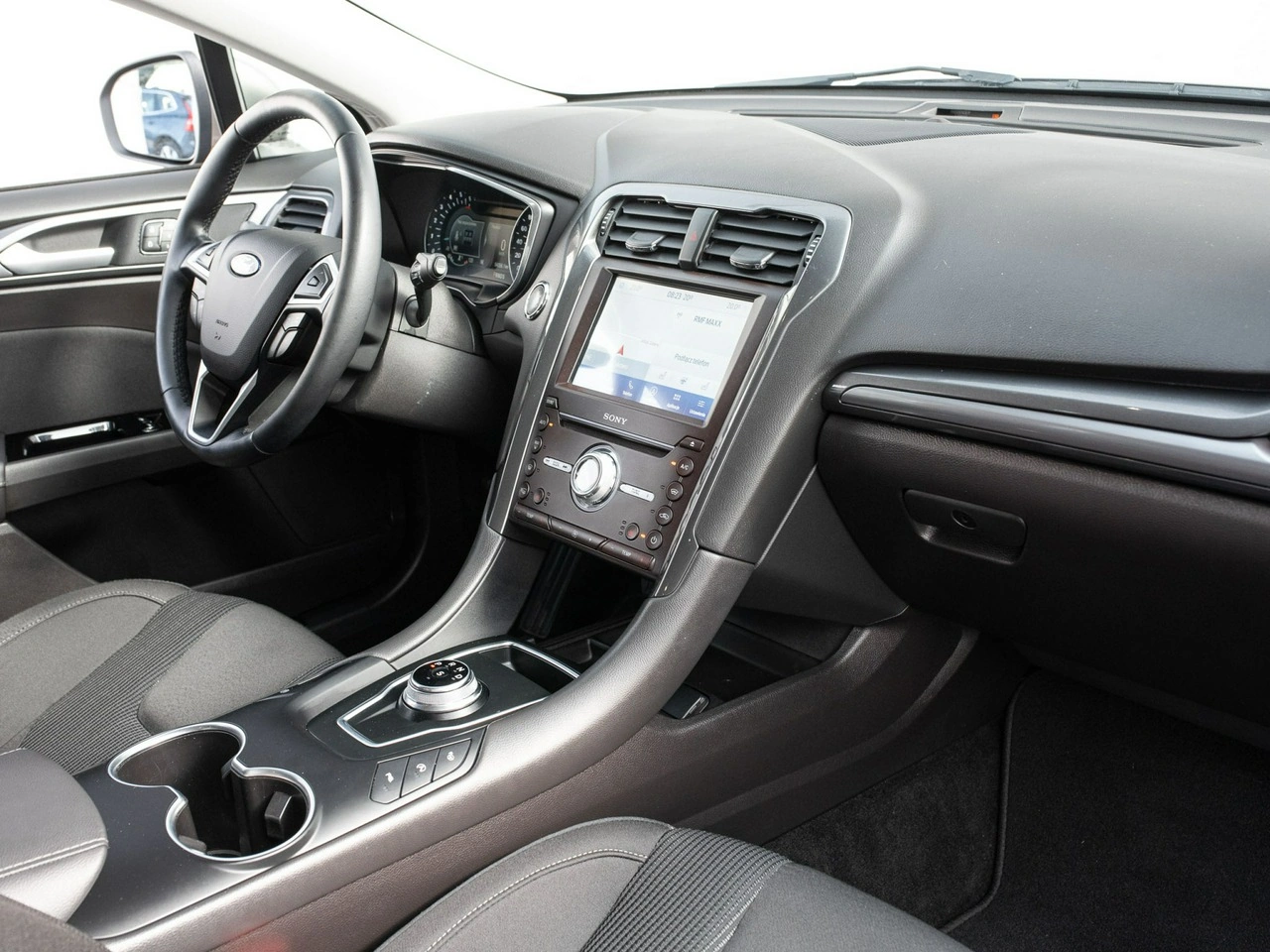 Ford Mondeo - Zdjęcie 29
