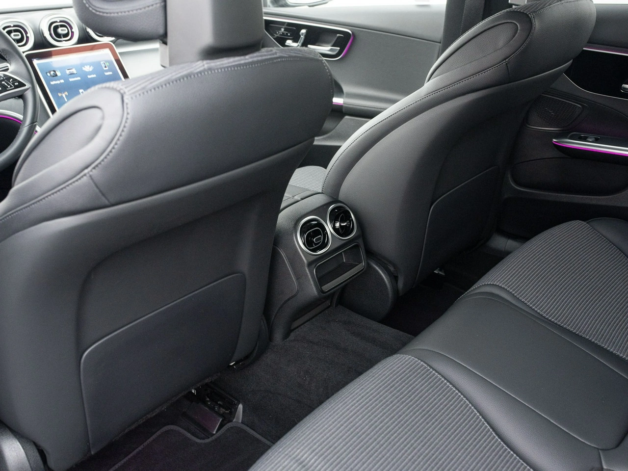 Mercedes C 220 - Zdjęcie 24