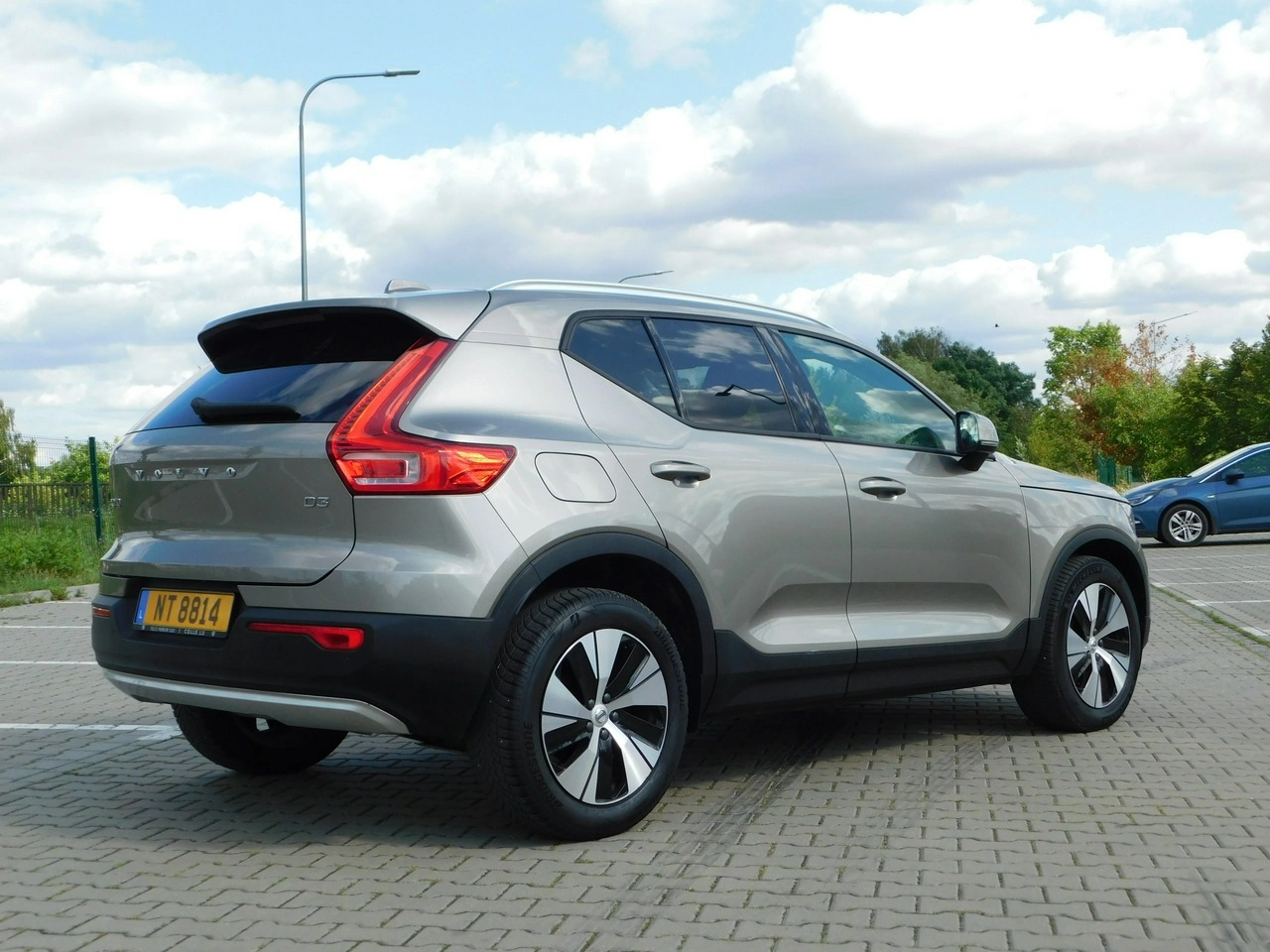 Volvo XC 40 - Zdjęcie 3