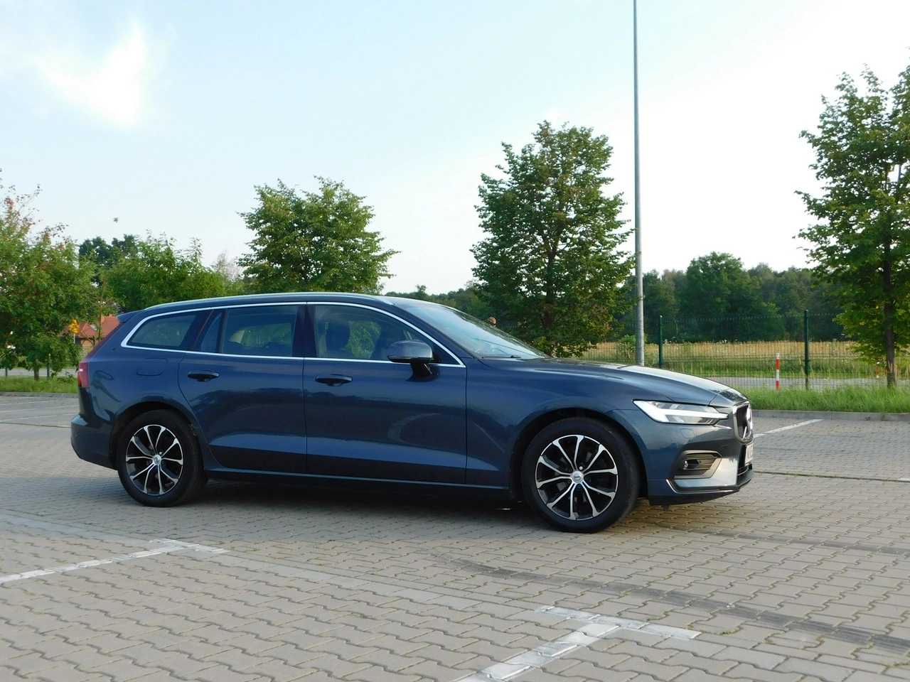 Volvo V60 - Zdjęcie 2